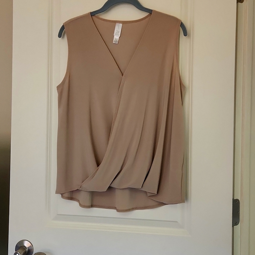 Marla Wynne Tank